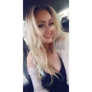 Meet your Posher, Kara